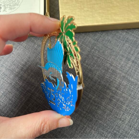 Kiwanis Club Of Stuart Florida 75 Years Brass Ornament 3D - Picture 4 of 5